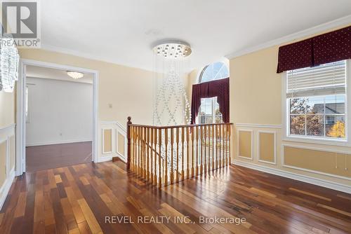 40 Sandford Crescent, Whitby, ON - Indoor Photo Showing Other Room