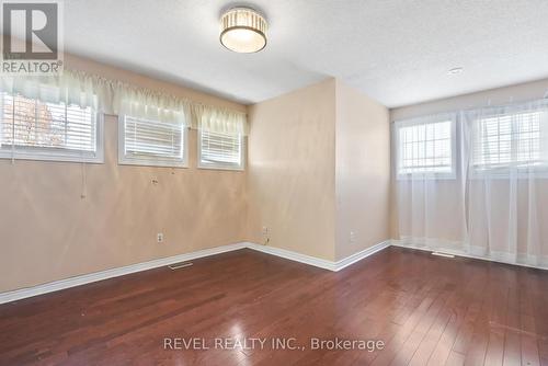 40 Sandford Crescent, Whitby, ON - Indoor Photo Showing Other Room