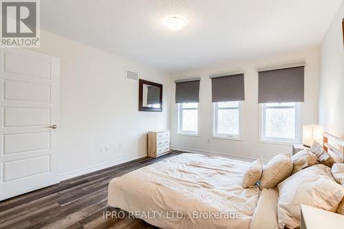 3 - 1285 Sycamore Gardens, Milton, ON - Indoor Photo Showing Bedroom