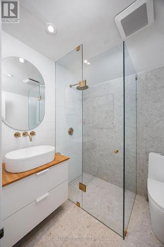 28 Eleventh Street, Toronto, ON - Indoor Photo Showing Bathroom