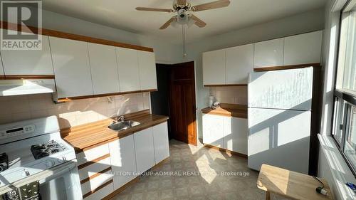 1836 Dufferin Street, Toronto, ON - Indoor Photo Showing Kitchen