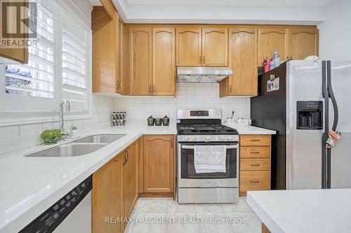 101 Seahorse Avenue, Brampton, ON - Indoor Photo Showing Kitchen With Double Sink