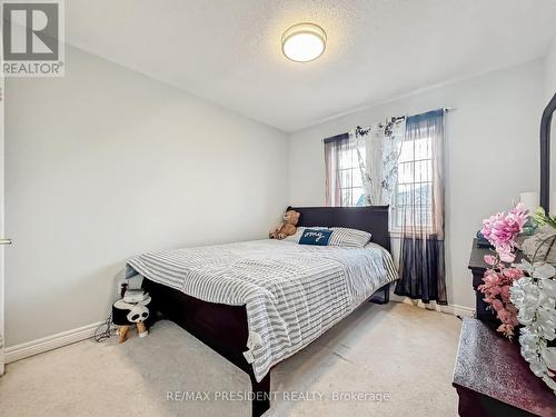 101 Seahorse Avenue, Brampton, ON - Indoor Photo Showing Bedroom