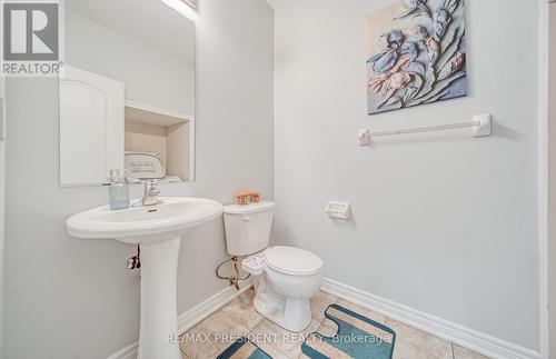 101 Seahorse Avenue, Brampton, ON - Indoor Photo Showing Bathroom