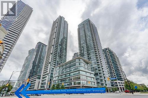 Th1 - 4065 Brickstone Mews, Mississauga, ON - Outdoor With Facade