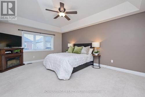 1512 Haws Crescent, Milton, ON - Indoor Photo Showing Bedroom