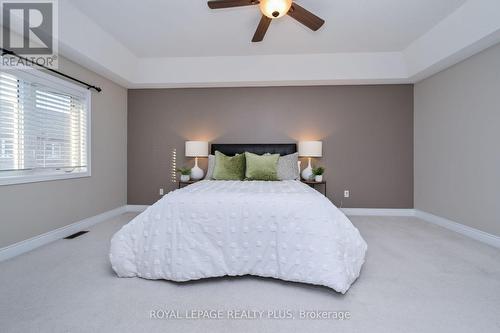 1512 Haws Crescent, Milton, ON - Indoor Photo Showing Bedroom