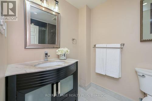 1512 Haws Crescent, Milton, ON - Indoor Photo Showing Bathroom