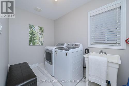 1512 Haws Crescent, Milton, ON - Indoor Photo Showing Laundry Room