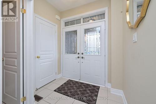 1512 Haws Crescent, Milton, ON - Indoor Photo Showing Other Room