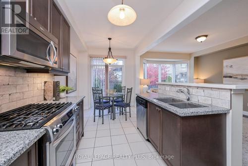 1512 Haws Crescent, Milton, ON - Indoor Photo Showing Kitchen With Double Sink