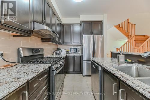 105 Sky Harbour Drive, Brampton, ON - Indoor Photo Showing Kitchen With Stainless Steel Kitchen With Upgraded Kitchen