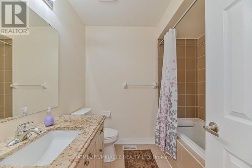 105 Sky Harbour Drive, Brampton, ON - Indoor Photo Showing Bathroom