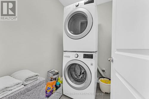 52 Monarch Woods Drive W, Kitchener, ON - Indoor Photo Showing Laundry Room