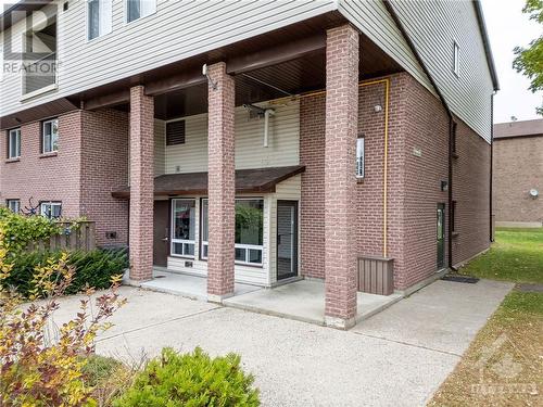 8 Pearl Street Unit#205, Smiths Falls, ON - Outdoor