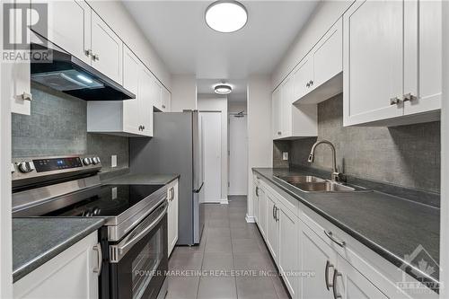 205 - 8 Pearl Street, Lanark, ON - Indoor Photo Showing Kitchen With Double Sink With Upgraded Kitchen