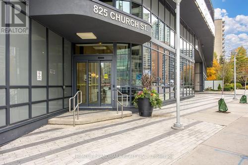 3002 - 825 Church Street, Toronto, ON - Outdoor