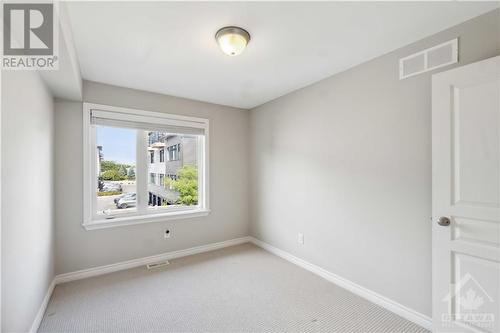 760 Carnelian Crescent, Ottawa, ON - Indoor Photo Showing Other Room