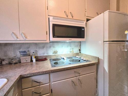 Cuisine - 800 Rue Nadeau, Shawinigan, QC - Indoor Photo Showing Kitchen