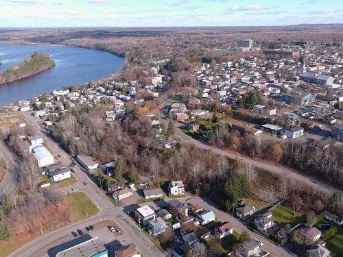 Photo aÃ©rienne - 800 Rue Nadeau, Shawinigan, QC - Outdoor With View