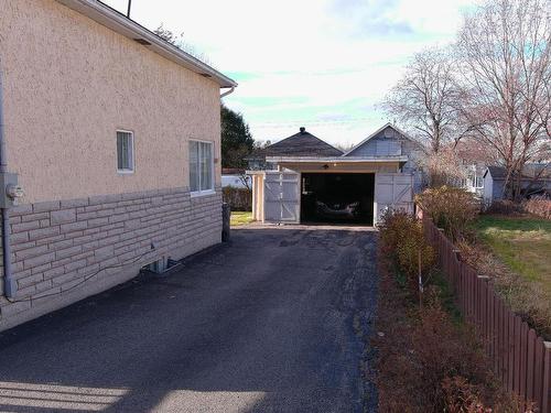 Garage - 800 Rue Nadeau, Shawinigan, QC - Outdoor