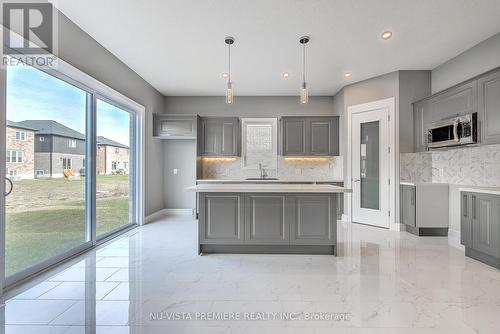 2916 Lemieux Walk, London, ON - Indoor Photo Showing Kitchen