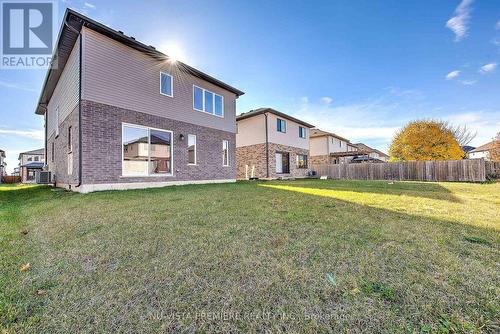 2916 Lemieux Walk, London, ON - Outdoor