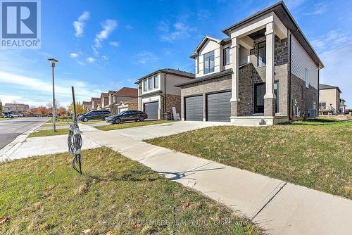 2916 Lemieux Walk, London, ON - Outdoor