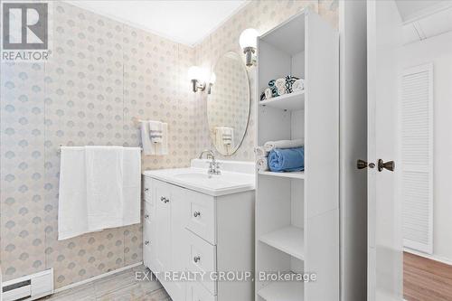 13 Dove Lane, Quinte West, ON - Indoor Photo Showing Bathroom