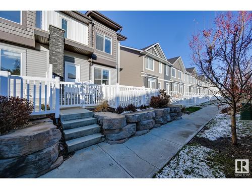 #7 2215 24 St Nw, Edmonton, AB - Outdoor