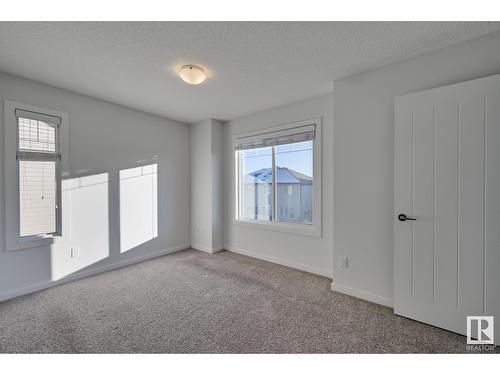 #7 2215 24 St Nw, Edmonton, AB - Indoor Photo Showing Other Room