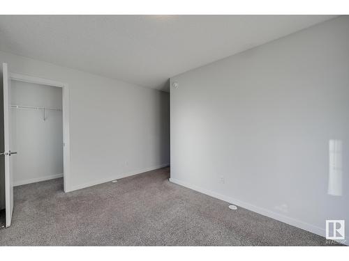 #7 2215 24 St Nw, Edmonton, AB - Indoor Photo Showing Other Room