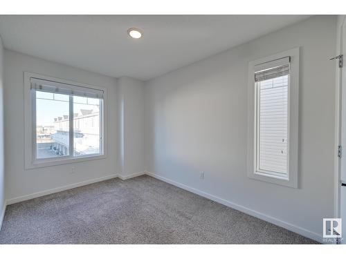 #7 2215 24 St Nw, Edmonton, AB - Indoor Photo Showing Other Room