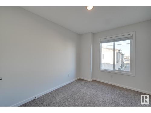 #7 2215 24 St Nw, Edmonton, AB - Indoor Photo Showing Other Room