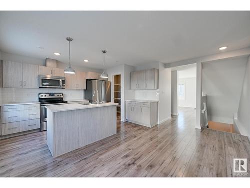 #6 2215 24 St Nw, Edmonton, AB - Indoor Photo Showing Kitchen With Stainless Steel Kitchen