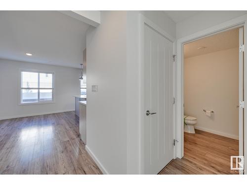 #6 2215 24 St Nw, Edmonton, AB - Indoor Photo Showing Other Room