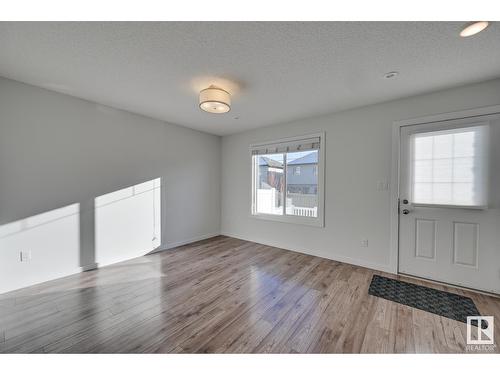 #6 2215 24 St Nw, Edmonton, AB - Indoor Photo Showing Other Room