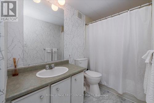 3 Green Glade Court, Innisfil, ON - Indoor Photo Showing Bathroom