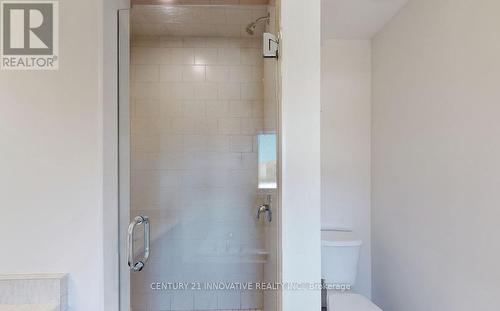 1634 Hetherington Drive W, Peterborough, ON - Indoor Photo Showing Bathroom