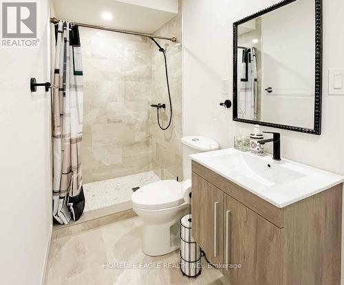 143 Sand Road, East Gwillimbury, ON - Indoor Photo Showing Bathroom