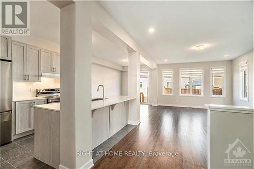 128 Hackamore Crescent, Ottawa, ON - Indoor Photo Showing Kitchen