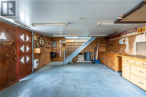 Detached garage - 29-29A-31 Duncan Street, Cornwall, ON - Indoor Photo Showing Other Room