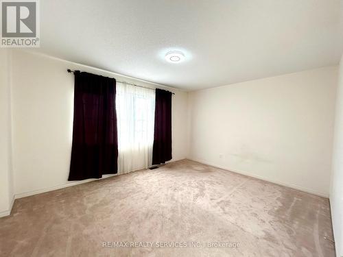 37 Abbotsbury Drive, Brampton, ON - Indoor Photo Showing Other Room