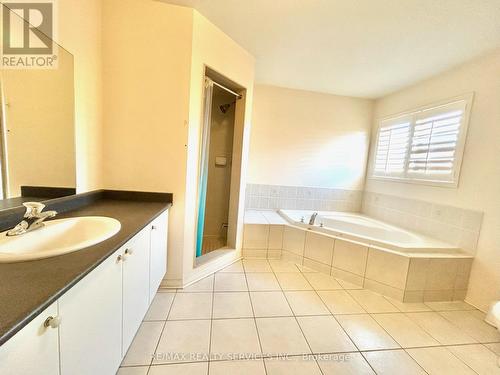 37 Abbotsbury Drive, Brampton, ON - Indoor Photo Showing Bathroom