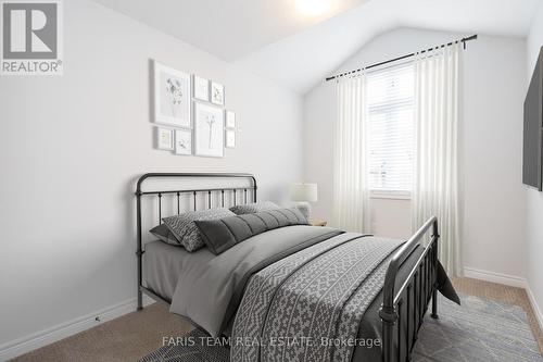 1035 Cook Drive, Midland, ON - Indoor Photo Showing Bedroom