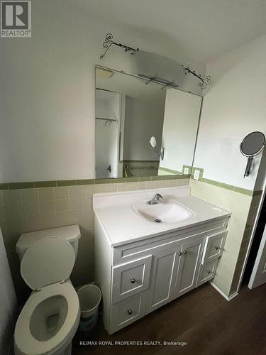 1038 Barnardo Avenue E, Peterborough, ON - Indoor Photo Showing Bathroom