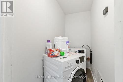 Upper - 120 Hunter Street, Whitby, ON - Indoor Photo Showing Laundry Room