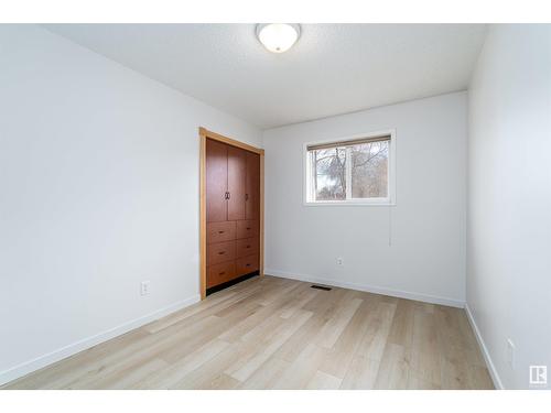 9519 155 St Nw, Edmonton, AB - Indoor Photo Showing Other Room