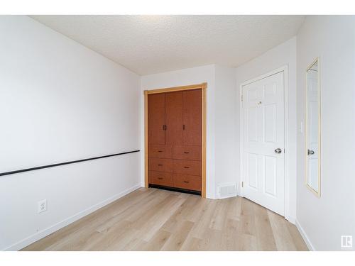 9519 155 St Nw, Edmonton, AB - Indoor Photo Showing Other Room