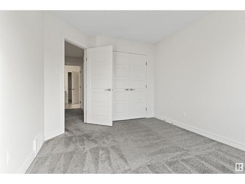 1635 16 St Nw, Edmonton, AB - Indoor Photo Showing Other Room